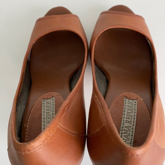 Banana Republic Caramel Leather Peep Toe Platform Pumps Size 6.5 - Picture 7 of 13